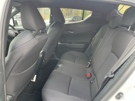 2023 Toyota C-HR - thumbnail 7