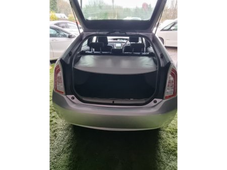 2014 Toyota Prius - thumbnail 10