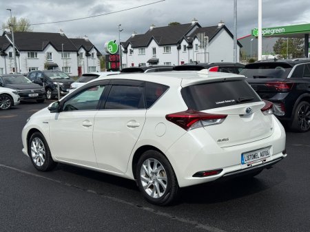 2017 Toyota Auris - thumbnail 7