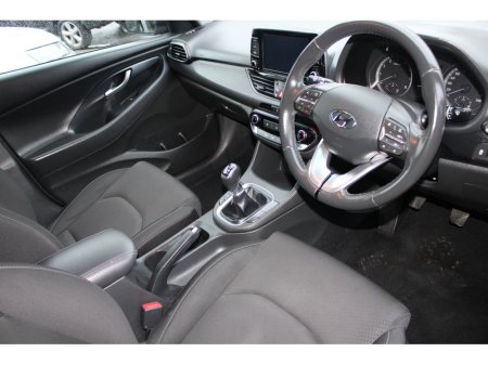 2018 Hyundai i30 I 30 FASTBACK 1.0 5DR €12,950 thumbnail