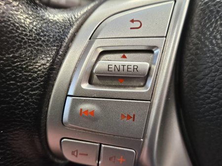 2019 Nissan Navara - thumbnail 10