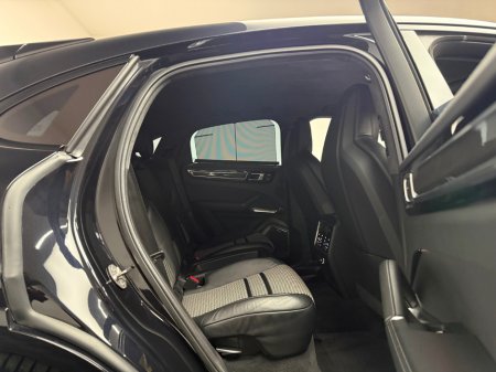 2021 Porsche Cayenne - thumbnail 13