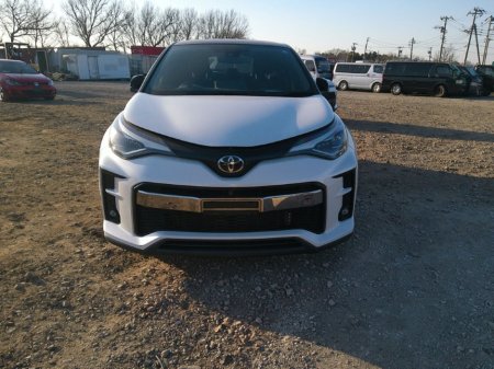 2019 Toyota C-HR - thumbnail 2