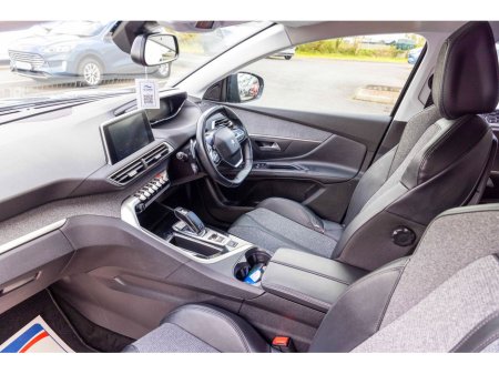 2019 Peugeot 5008 - thumbnail 6