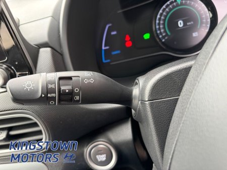 2020 Hyundai Kona Kauai EV Premium 2 Tone 5DR Auto €16,750 thumbnail