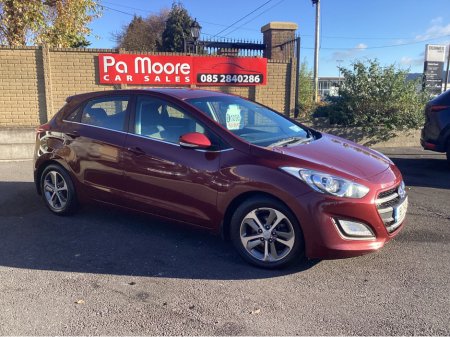 2016 Hyundai i30 ** F.S.H €10,950