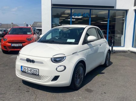 2025 Fiat 500e Icon EV 320km Range €22,850