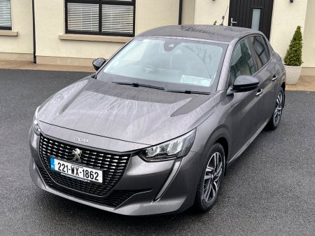 2022 Peugeot 208 1.2 Puretech 100bhp Allure Pack €17,950 thumbnail