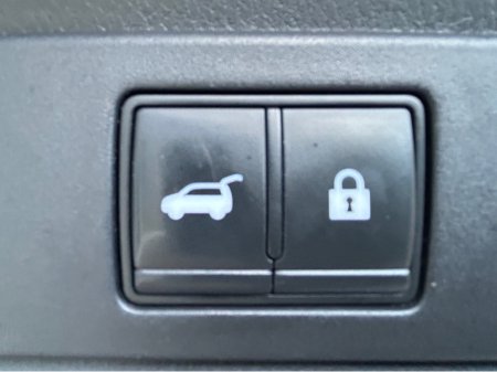 2022 Nissan Qashqai SVE-Premium Stunning Top Spec. Automatic - Pan-Roof + Leather & BOSE - Top Trade-Ins & Great Finance Deals - €29,950 thumbnail