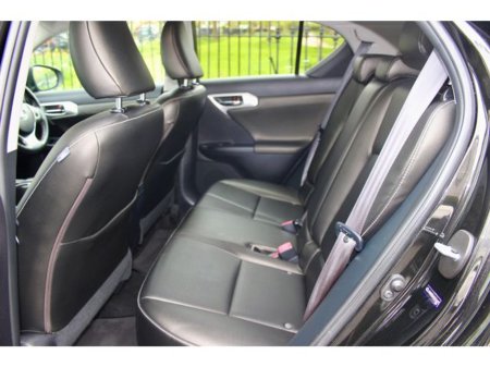 2013 Lexus CT 200 h - thumbnail 10