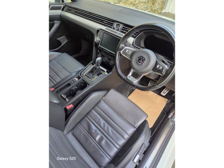 2017 Volkswagen Passat  €19,950 thumbnail