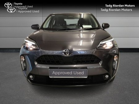 2025 Toyota Yaris Cross LUNA €30,950 thumbnail