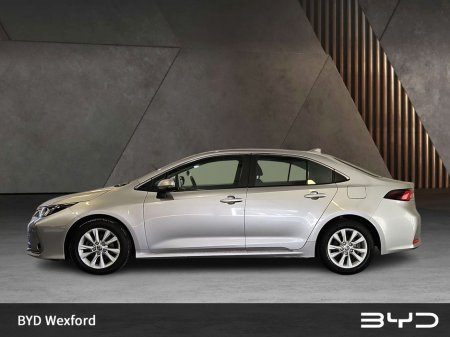 2023 Toyota Corolla - view 4