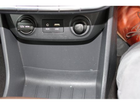 2017 Hyundai Ioniq - thumbnail 18