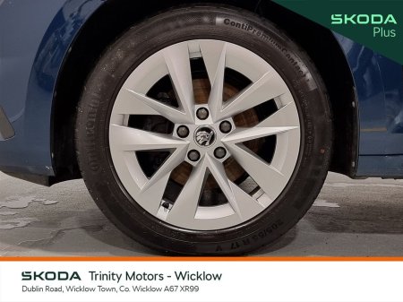 2024 Skoda Octavia OCTAVIA AMB 2.0TDI 115HP thumbnail