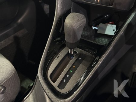 2021 Toyota Yaris 1.5 HYBRID - ALLOY WHEELS- REAR CAMERA €15,950 thumbnail