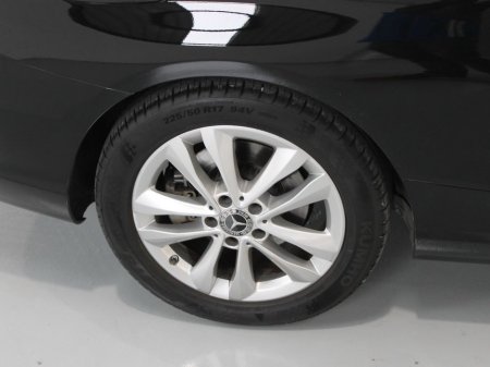 2021 Mercedes-Benz C Class C 180 2DR Auto €37,999 thumbnail