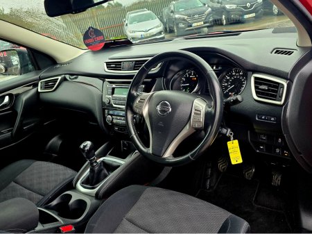 2015 Nissan Qashqai 2015 Qashqai 1.2/Only 62k mls/New NCT/Warranty €10,888 thumbnail
