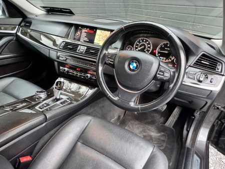 2016 BMW 5 Series - thumbnail 9