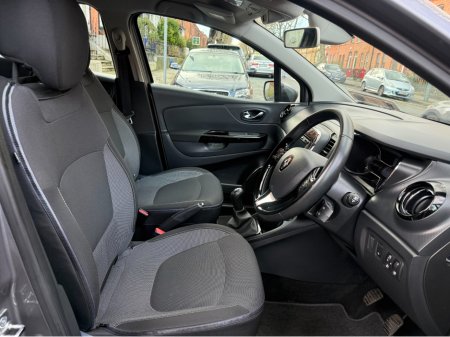 2014 Renault Captur 0.9 Petrol Intense, Only 73kms! New Nct 02/2027, Bluetooth, Cruise Control, A/C, Sat Nav, Alloys, 5 Doors, Service & Warranty Included, SIMI Dealer, €8,950 thumbnail