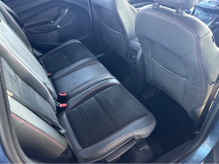 2019 Ford Kuga - thumbnail 2