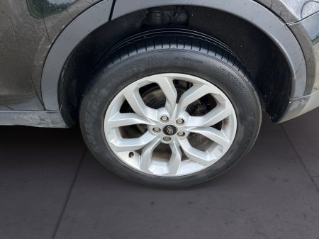 2017 Land Rover Discovery Sport 2.0 TD4 HSE 18 180 5DR A 180PS 7SEATS AUTO €19,900 thumbnail
