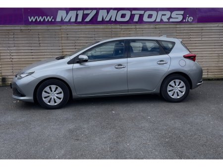 2015 Toyota Auris - photo 4