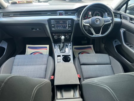 2020 Volkswagen Passat - thumbnail 13