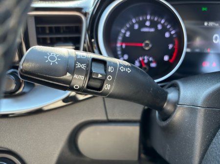 2022 Kia Ceed - thumbnail 16