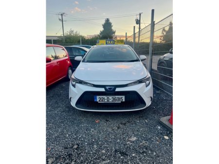 2022 Toyota Corolla 1.8 Hybrid Luna Hatchback €22,500