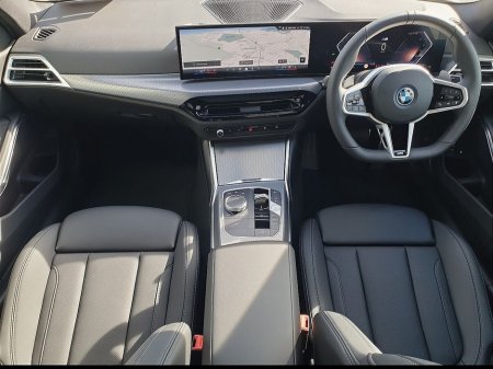 2026 BMW 3 Series - thumbnail 4