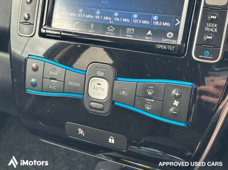 2017 Nissan Leaf Nissan Leaf 30kWh SV | Electric Hatchback | Cold Pack | Auto | White | Letterkenny €7,900 thumbnail