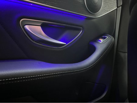 2018 Mercedes-Benz C Class €24950! 2018 MERCEDES-BENZ C220D AVANTGARDE AMG LINE 2.0 AUTOMATIC / CRUISE CONTROL / REVERSE CAMERA / ELECTRIC MEMRY & HEATED SEATS / PADDLE SHIFTERS / AMBIENT LIGHTS €24,950 thumbnail