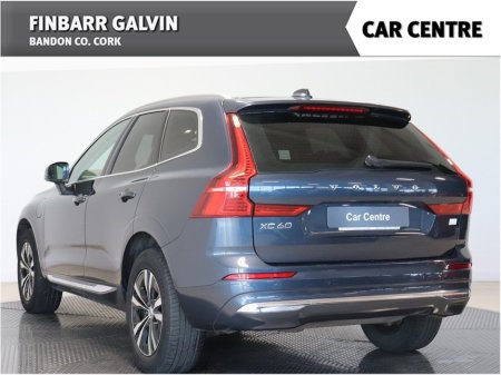 2023 Volvo XC60 - thumbnail 2