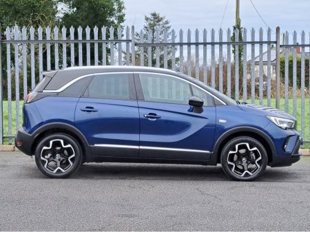 2022 Opel Crossland ULTIMATE 1.2TURBO 110BHP **LEATHER/SUEDE INTERIOR** €19,950 thumbnail