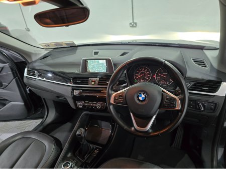 2017 BMW X1 - thumbnail 6