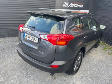 2014 Toyota Rav4 - photo 4