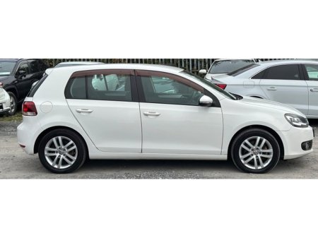 2012 Volkswagen Golf - thumbnail 3