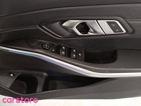 2022 BMW 3 Series 330 E M Sport Auto 330 e M Sport 330 e 292 12kWh PHEV 113BHP /83kw Step Auto Start/Stop €33,880 thumbnail