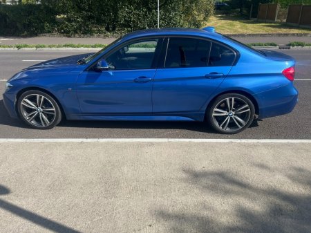2017 BMW 3 Series - thumbnail 3