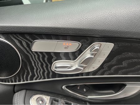 2020 Mercedes-Benz C Class €29950 2020 MERCEDES-BENZ C220D LAUREUS EDITION 2.0 AUTOMATIC / CRUISE CONTROL / REVERSE CAMERA / ELECTRIC MEMORY & HEATED SEATS / PADDLE SHIFTERS / APPLE CARPLAY AND MORE €29,950 thumbnail