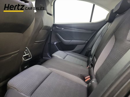 2024 Skoda Octavia - thumbnail 16