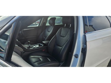 2016 Ford Mondeo - thumbnail 25