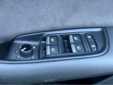 2018 Audi Q8 - thumbnail 14