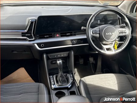 2023 Kia Sportage - thumbnail 4