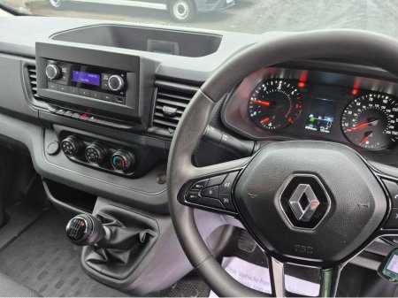 2022 Renault Trafic SL28 BUSINESS BLUE DCI €17,995 thumbnail