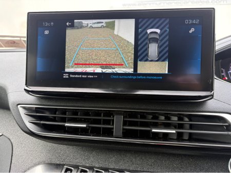 2021 Peugeot 3008 - thumbnail 22