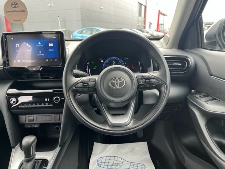 2024 Toyota Yaris Cross - thumbnail 9