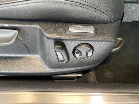 2018 Volkswagen Passat - thumbnail 13