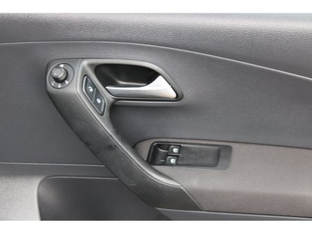 2016 Volkswagen Polo - thumbnail 13